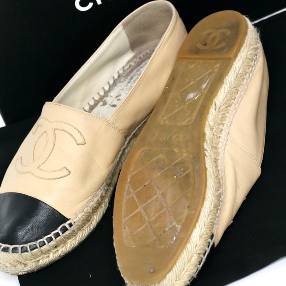 Chanel Flats Size 39 - Picture 9 of 16